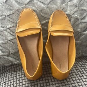 Old Navy Yellow Mustard Size 10 New Driving Loafers